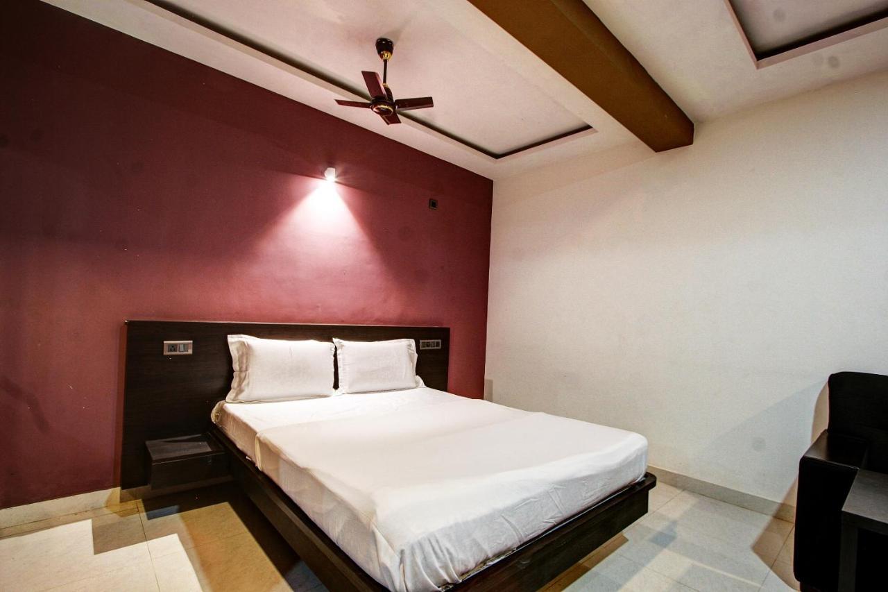 Spot On 37197 Mallya Residency Hotel Someshwar Esterno foto