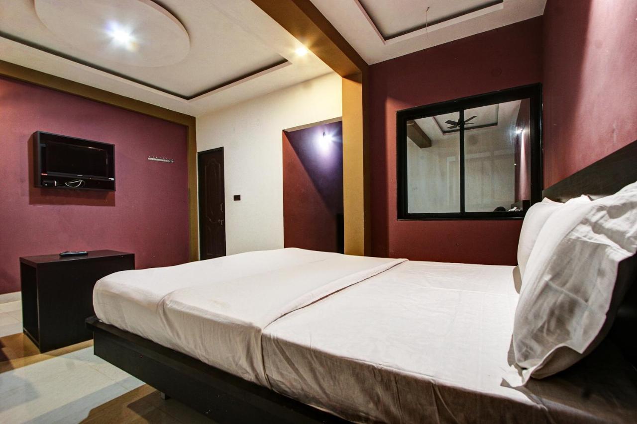 Spot On 37197 Mallya Residency Hotel Someshwar Esterno foto