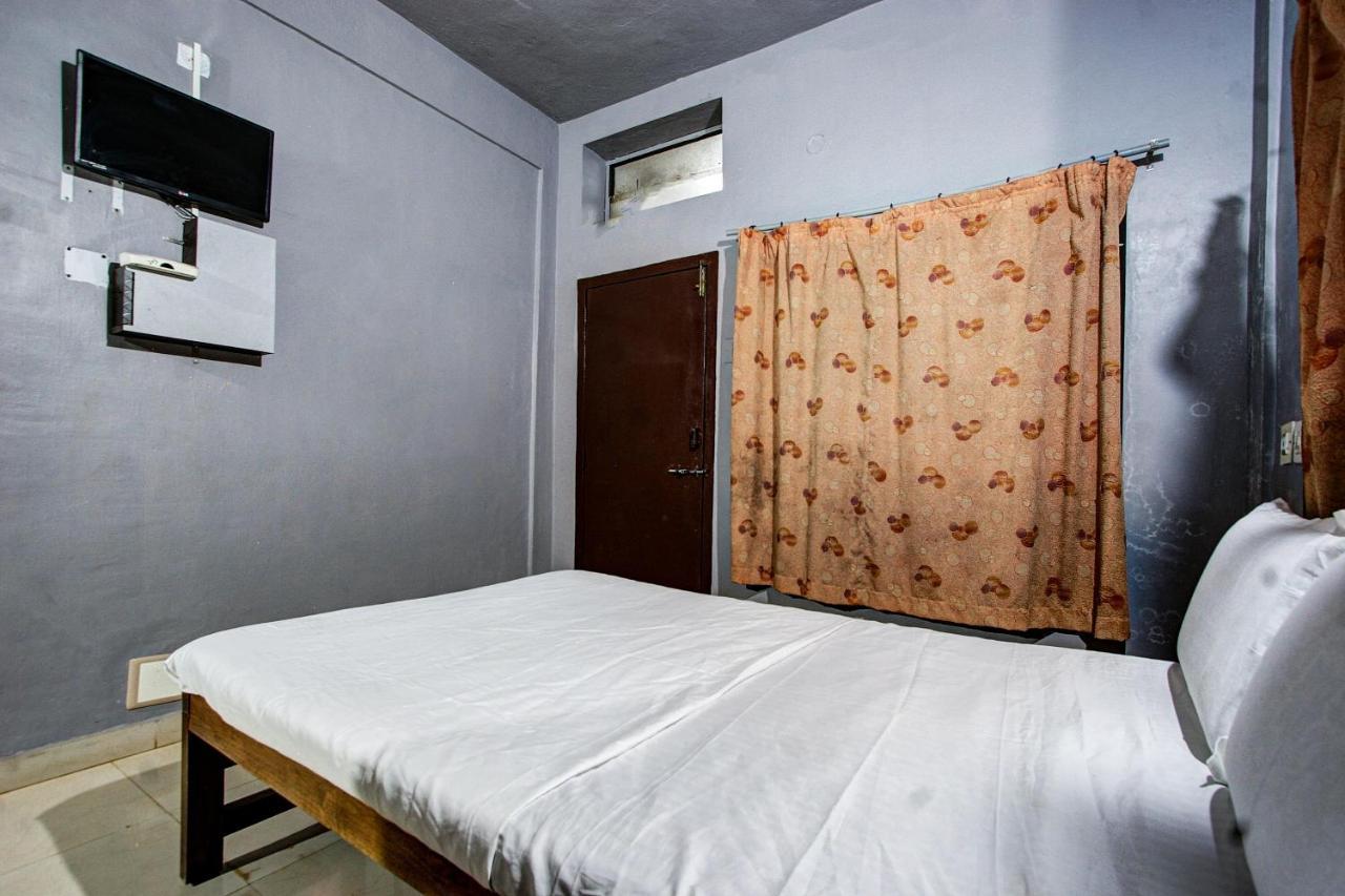 Spot On 37197 Mallya Residency Hotel Someshwar Esterno foto