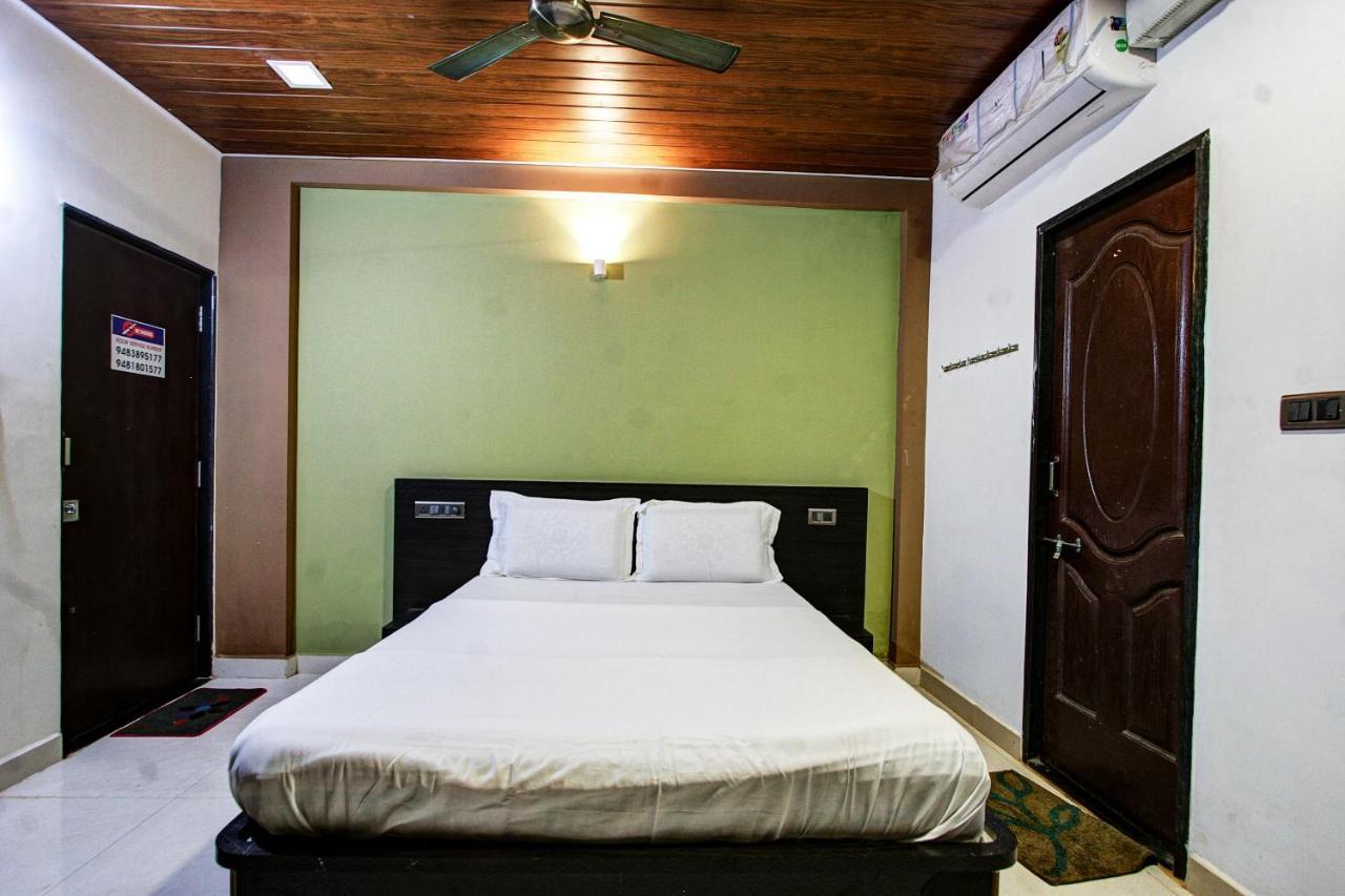 Spot On 37197 Mallya Residency Hotel Someshwar Esterno foto